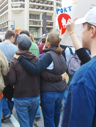 Illustration for article titled Anti-Prop 8 Update: Pictures From Today's Rallies